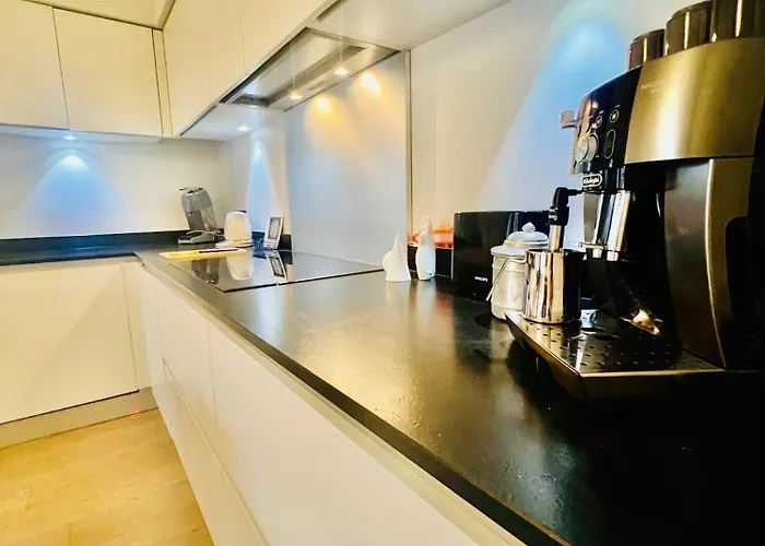 Liv Homes Gambetta Lägenhet *