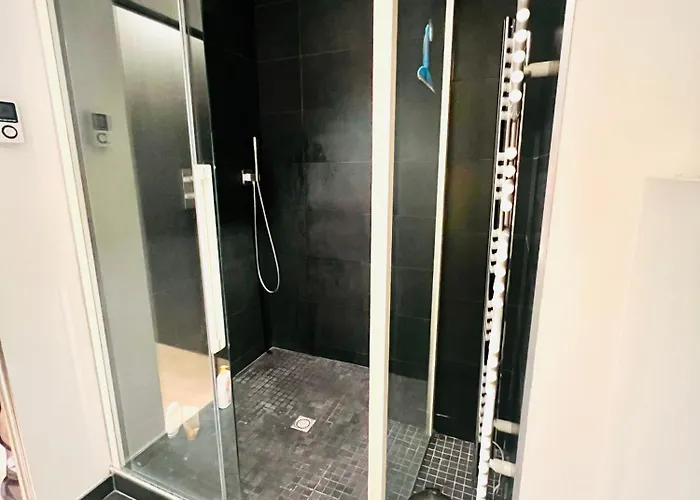 Liv Homes Gambetta Lägenhet Grenoble