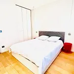 アパート Liv Homes Gambetta